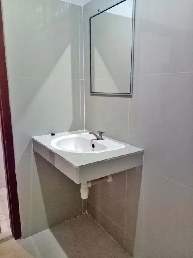 Taman Mekar Beach Inn Кута Гостевой дом