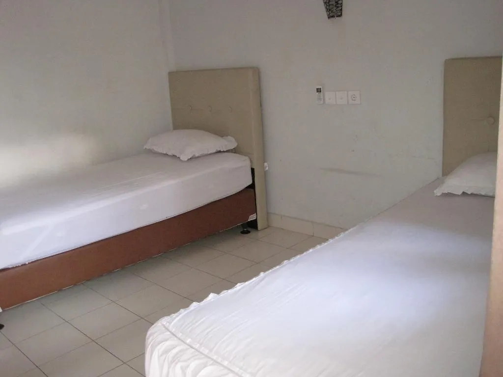 Maison d'hôtes Taman Mekar Beach Inn Kuta Lombok