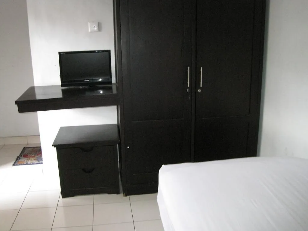 Taman Mekar Beach Inn Kuta Lombok