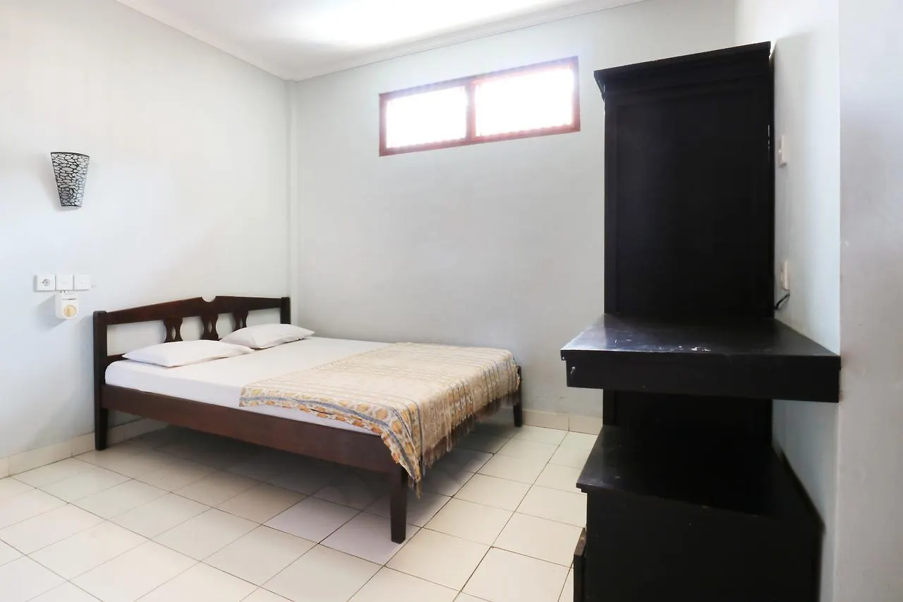 Taman Mekar Beach Inn Kuta Lombok